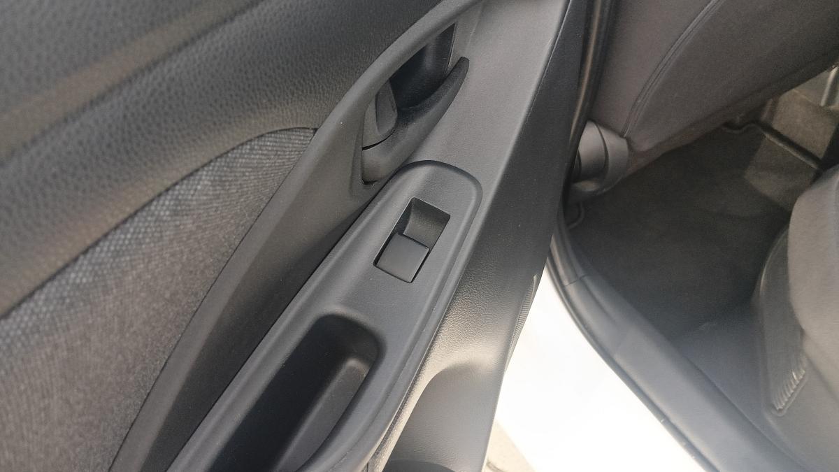 Toyota Yaris 1.5 Hybrid 5 porte Trend